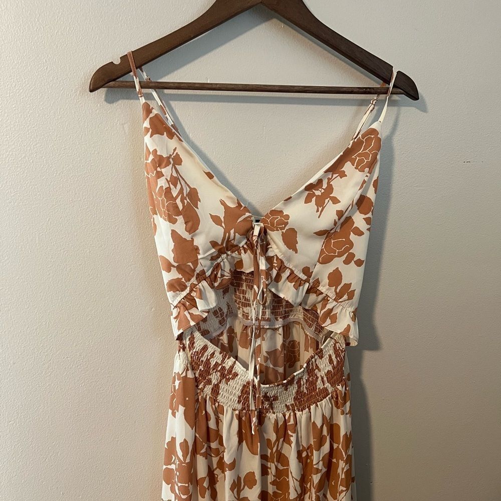 Floral Ruffle Cut Out Maxi Dress - Picture 9 of 11